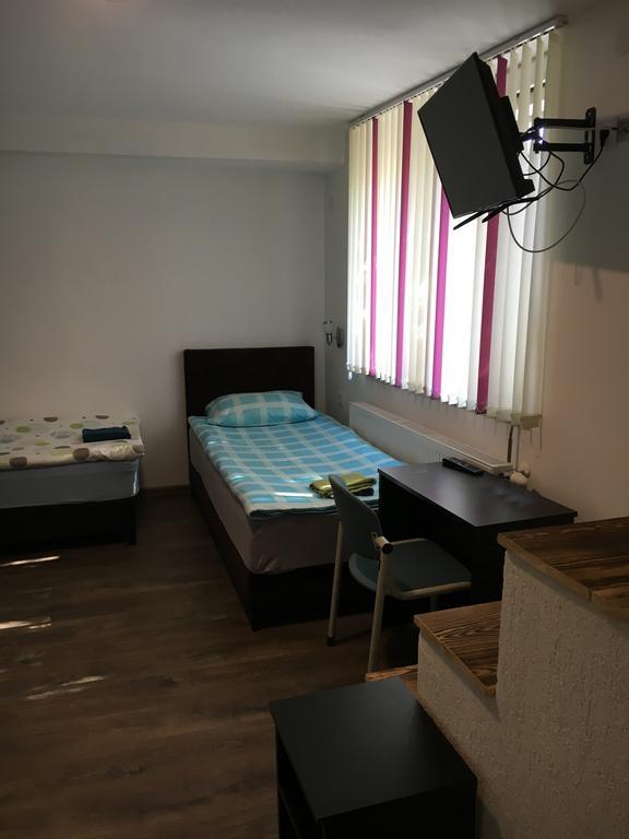 Pension Haus Baron 2 Friedrichsfeld Edingen-Neckarhausen Bagian luar foto