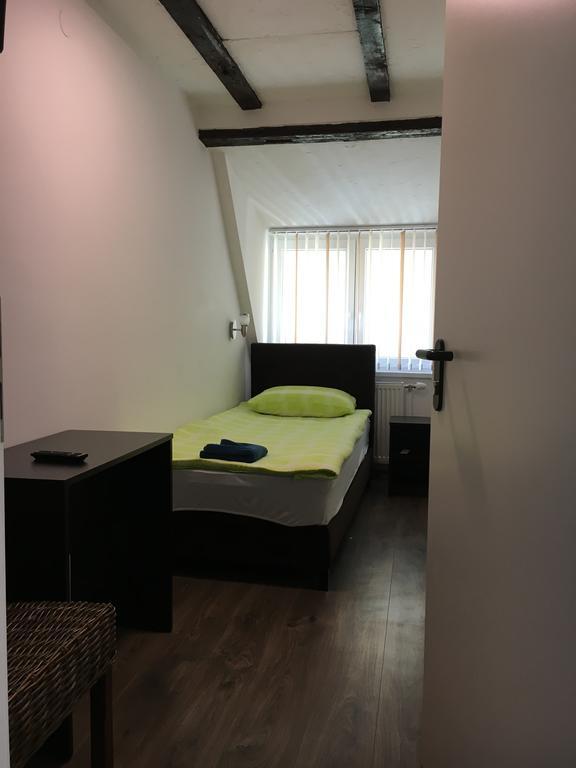 Pension Haus Baron 2 Friedrichsfeld Edingen-Neckarhausen Bagian luar foto
