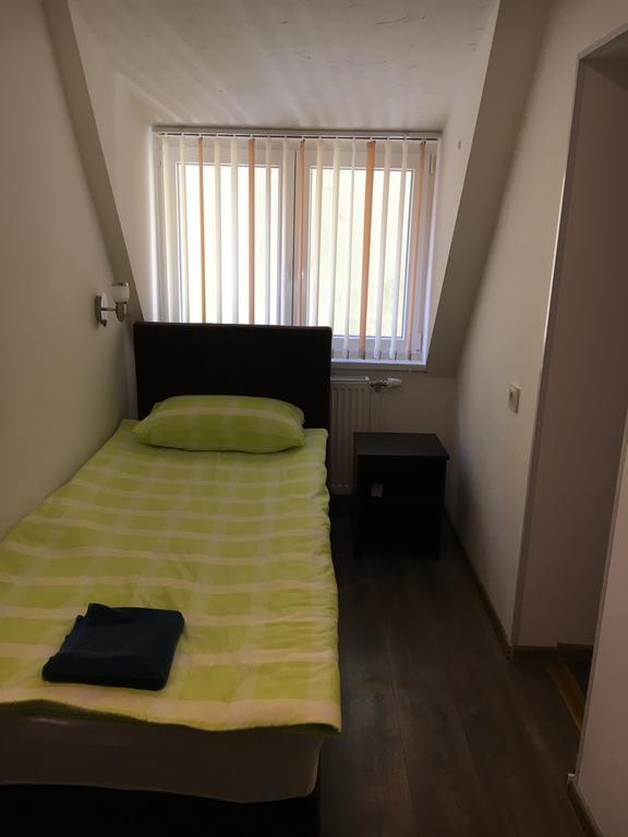 Pension Haus Baron 2 Friedrichsfeld Edingen-Neckarhausen Bagian luar foto