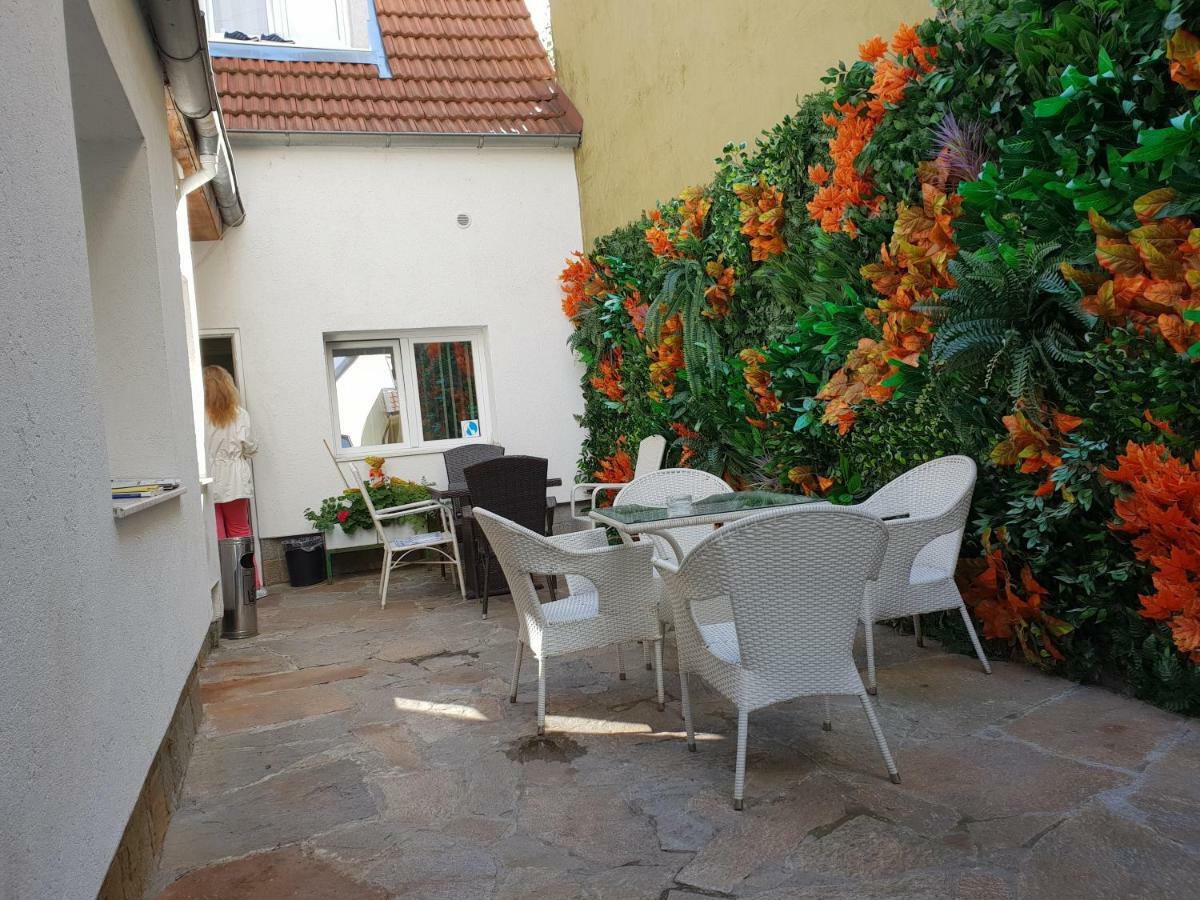Pension Haus Baron 2 Friedrichsfeld Edingen-Neckarhausen Bagian luar foto